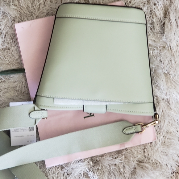 💥 FLASH SALE!💲FIRM 🔒 Kate Spade: Audrey Bucket Crossbody Bag. - Picture 9 of 9